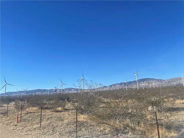 15 Acres of Land for Sale in Rosamond, California