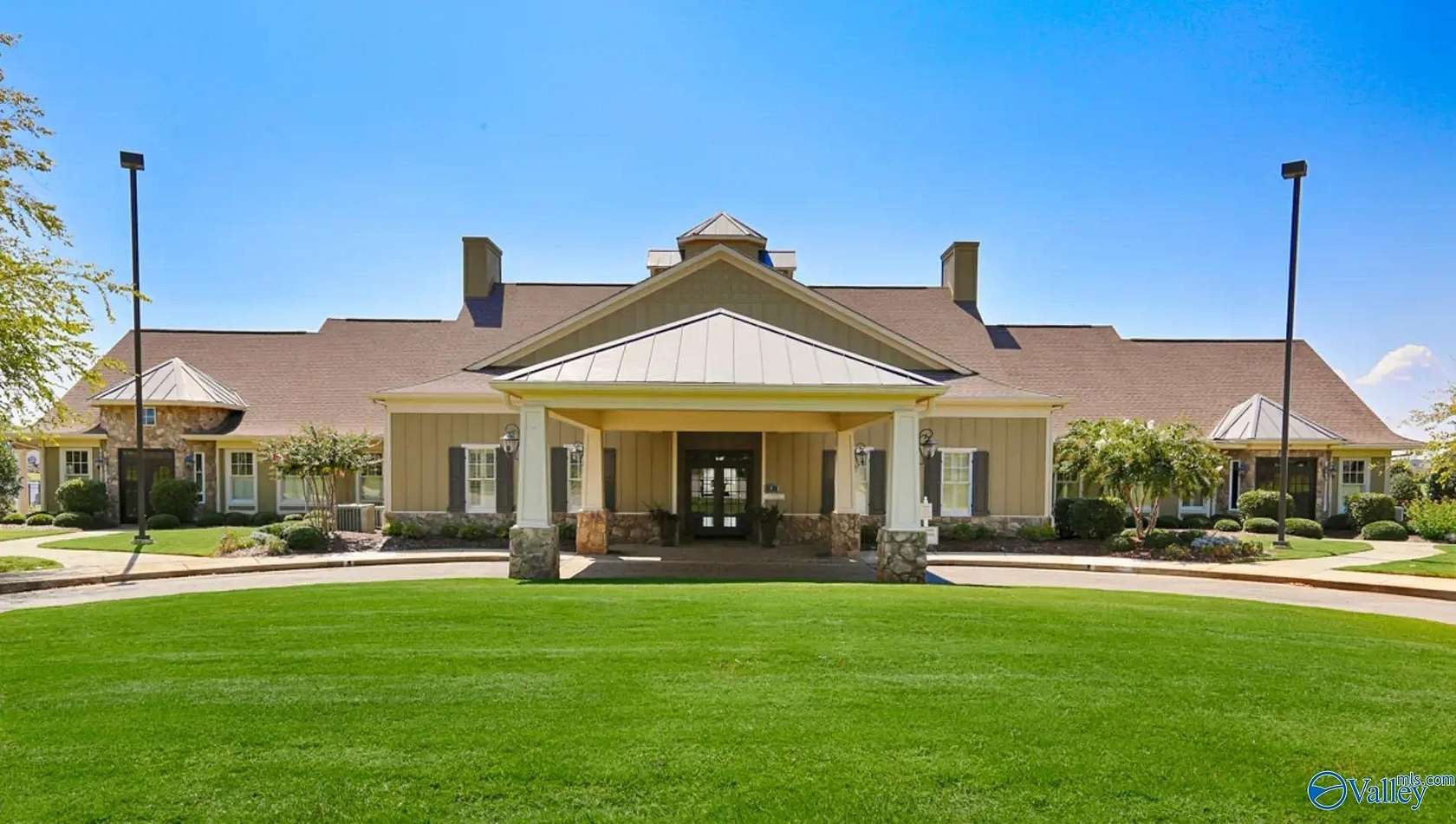 0.45 Acres of Residential Land for Sale in Huntsville, Alabama