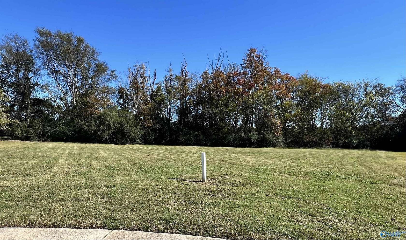 0.45 Acres of Residential Land for Sale in Huntsville, Alabama