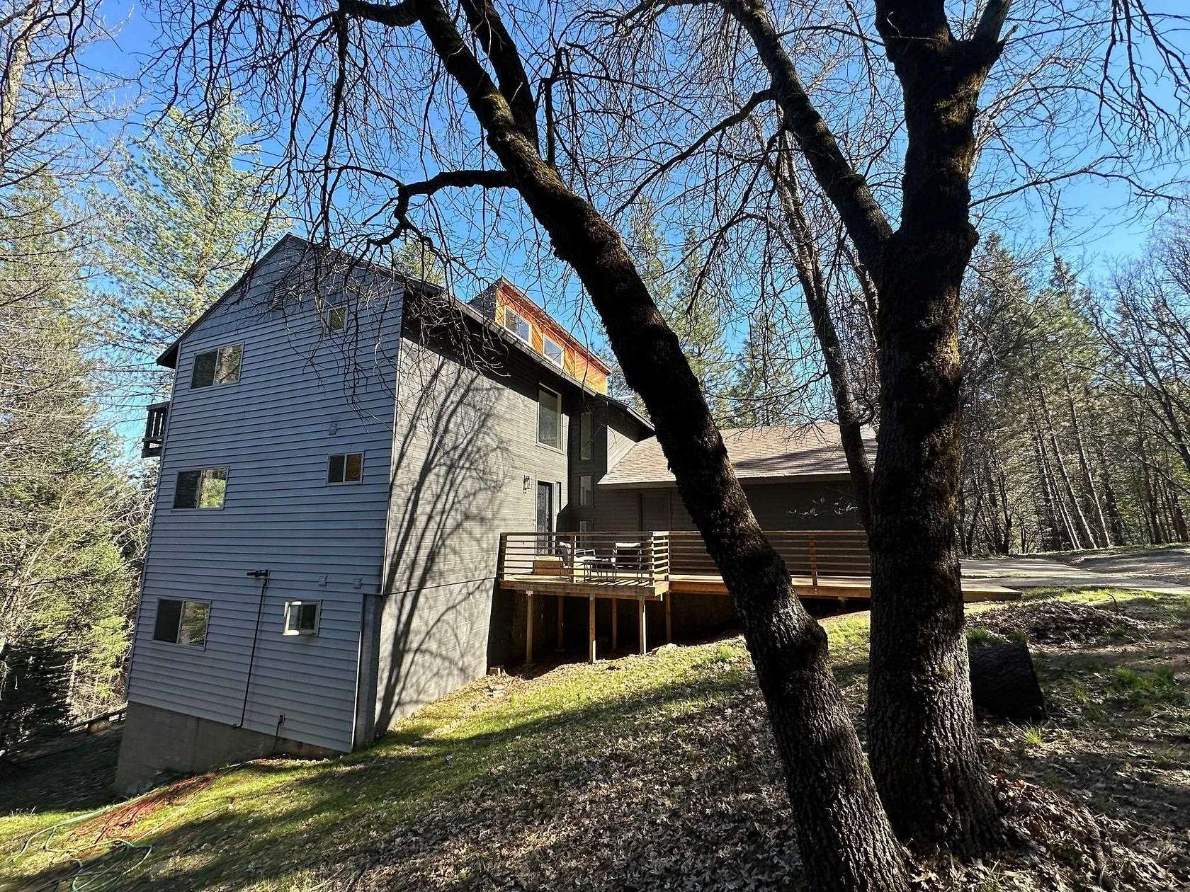 5 Acres of Residential Land with Home for Sale in Quincy, California