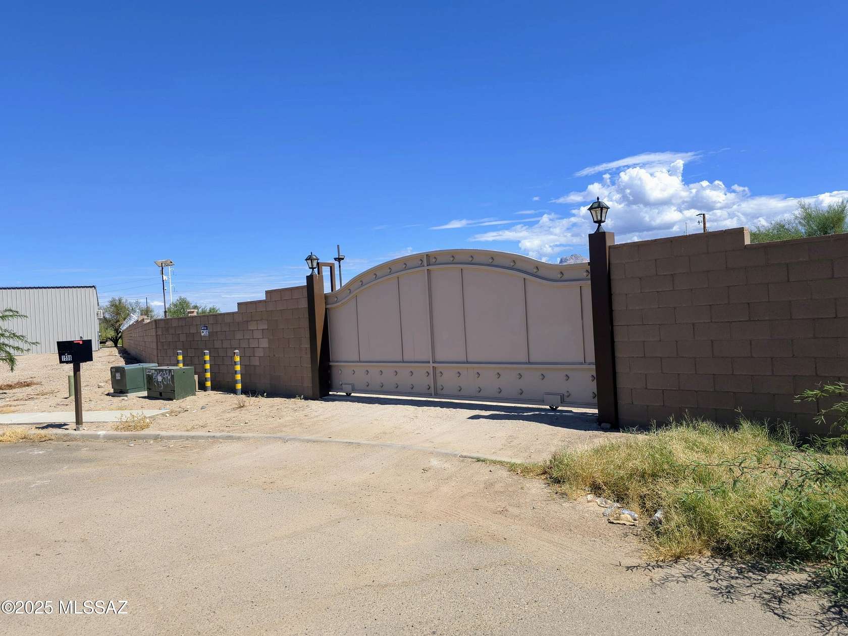 0.9 Acres of Commercial Land for Sale in Tucson, Arizona