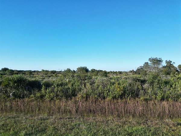 1.25 Acres of Residential Land for Sale in Okeechobee, Florida