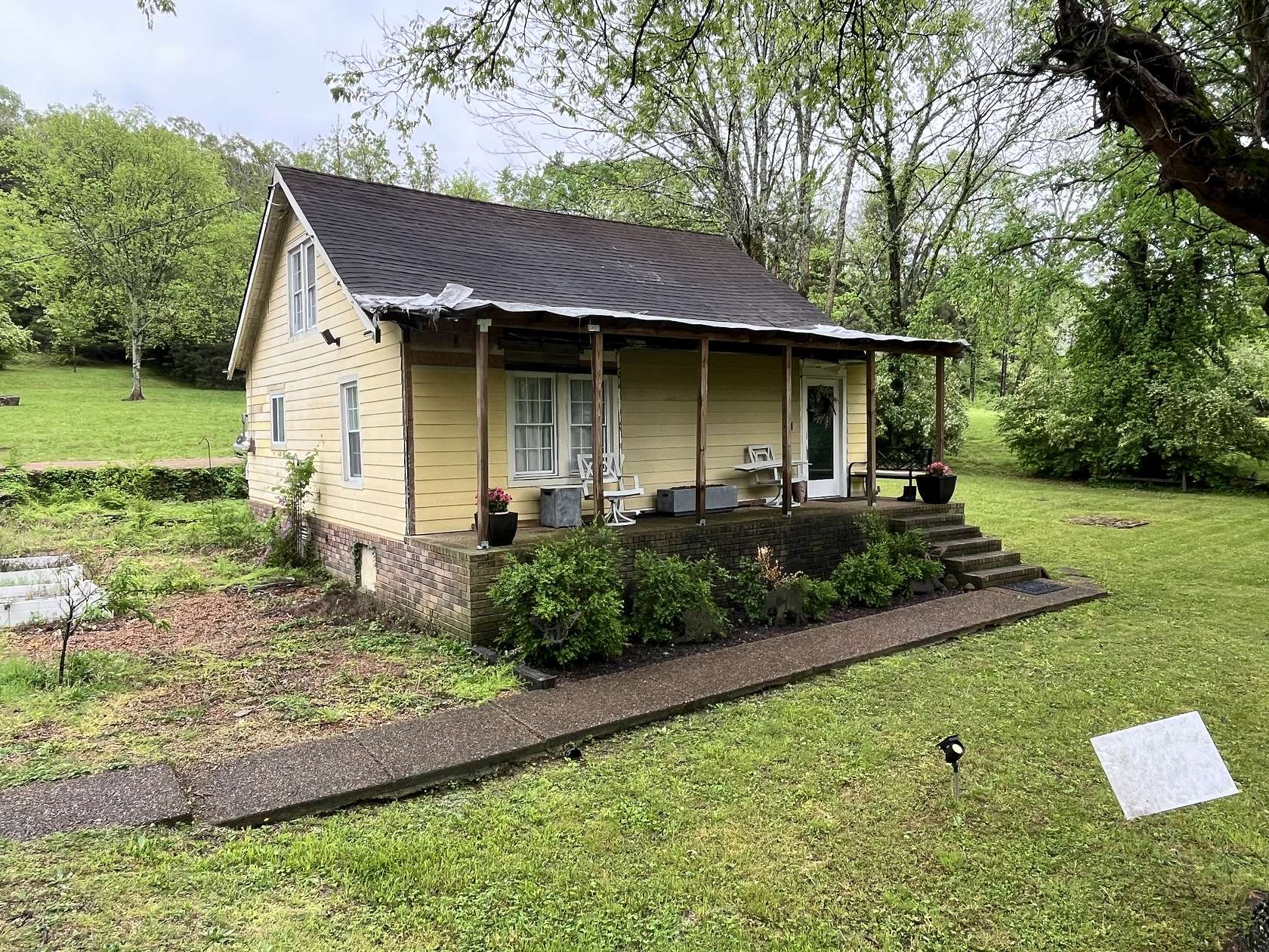 2.44 Acres of Mixed-Use Land for Sale in Nashville, Tennessee