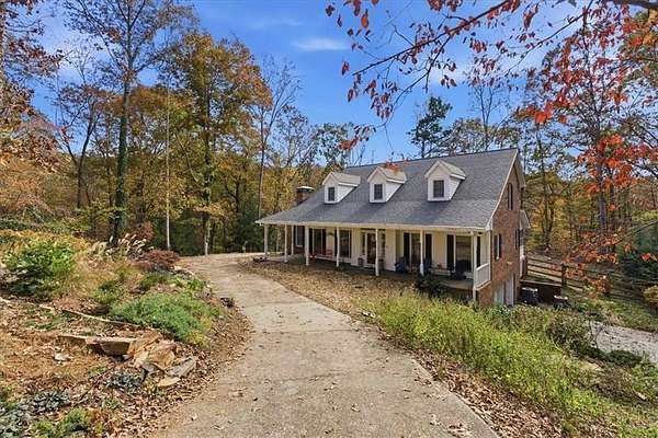 5.59 Acres of Residential Land with Home for Sale in Douglasville, Georgia