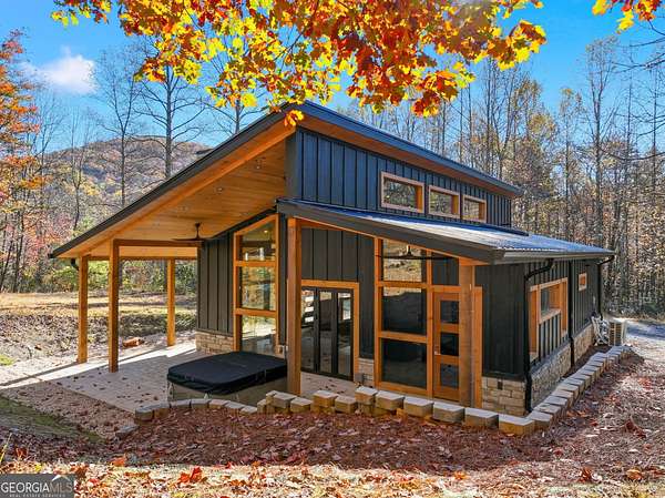 8.27 Acres of Residential Land with Home for Sale in Blue Ridge, Georgia