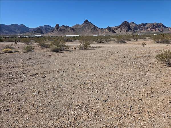 2.35 Acres of Residential Land for Sale in Golden Valley, Arizona