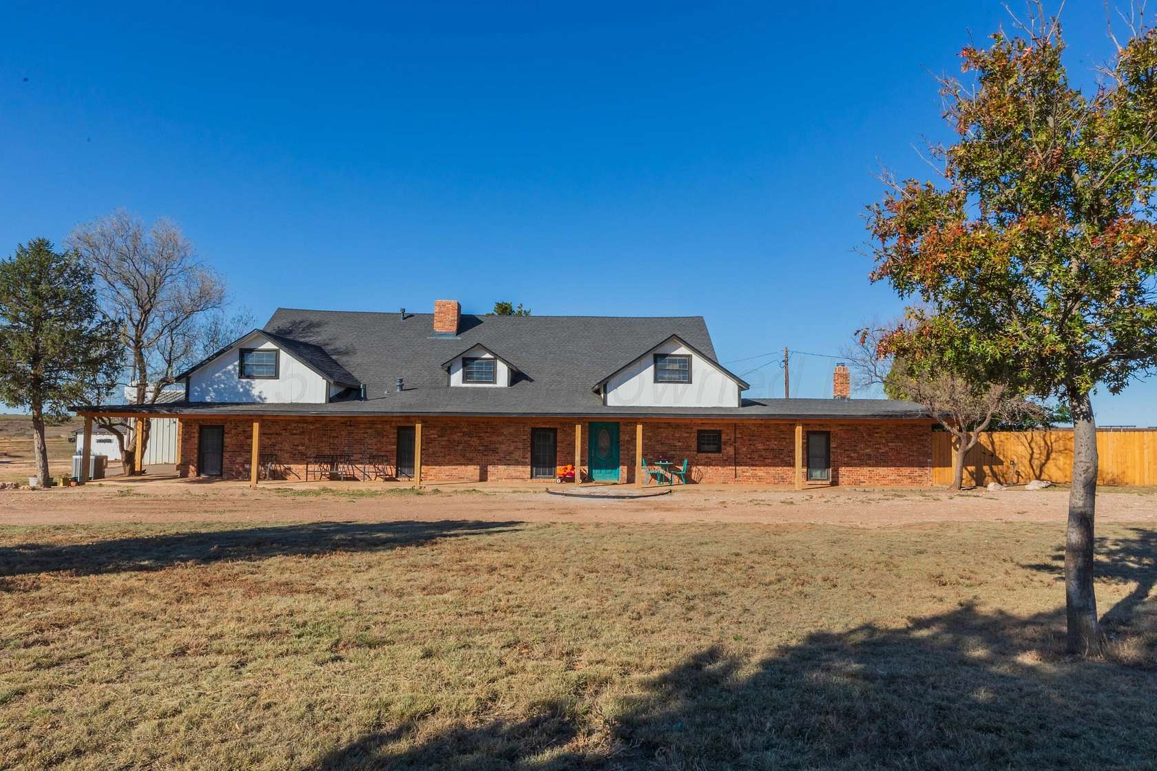 44.5 Acres of Agricultural Land with Home for Sale in Hereford, Texas