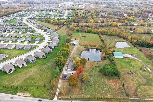 10.2 Acres of Land with Home for Sale in Lee's Summit, Missouri