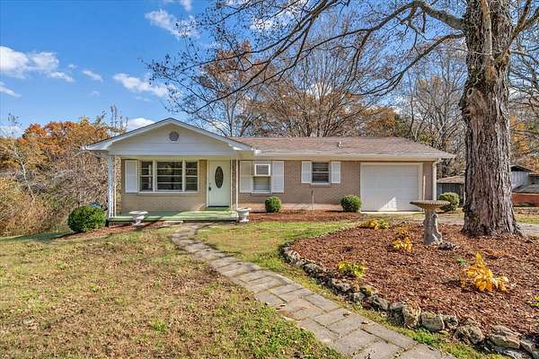 2.8 Acres of Residential Land with Home for Sale in Minor Hill, Tennessee