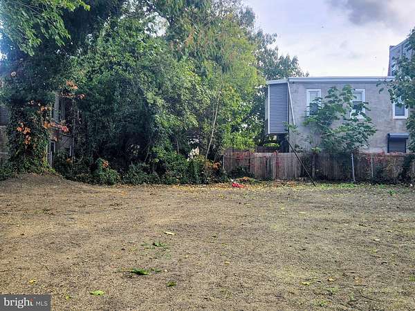 0.04 Acres of Mixed-Use Land for Sale in Philadelphia, Pennsylvania