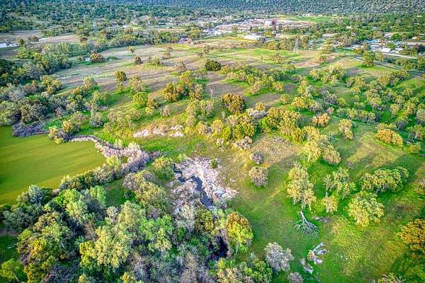 125 Acres of Land with Home for Sale in Auberry, California