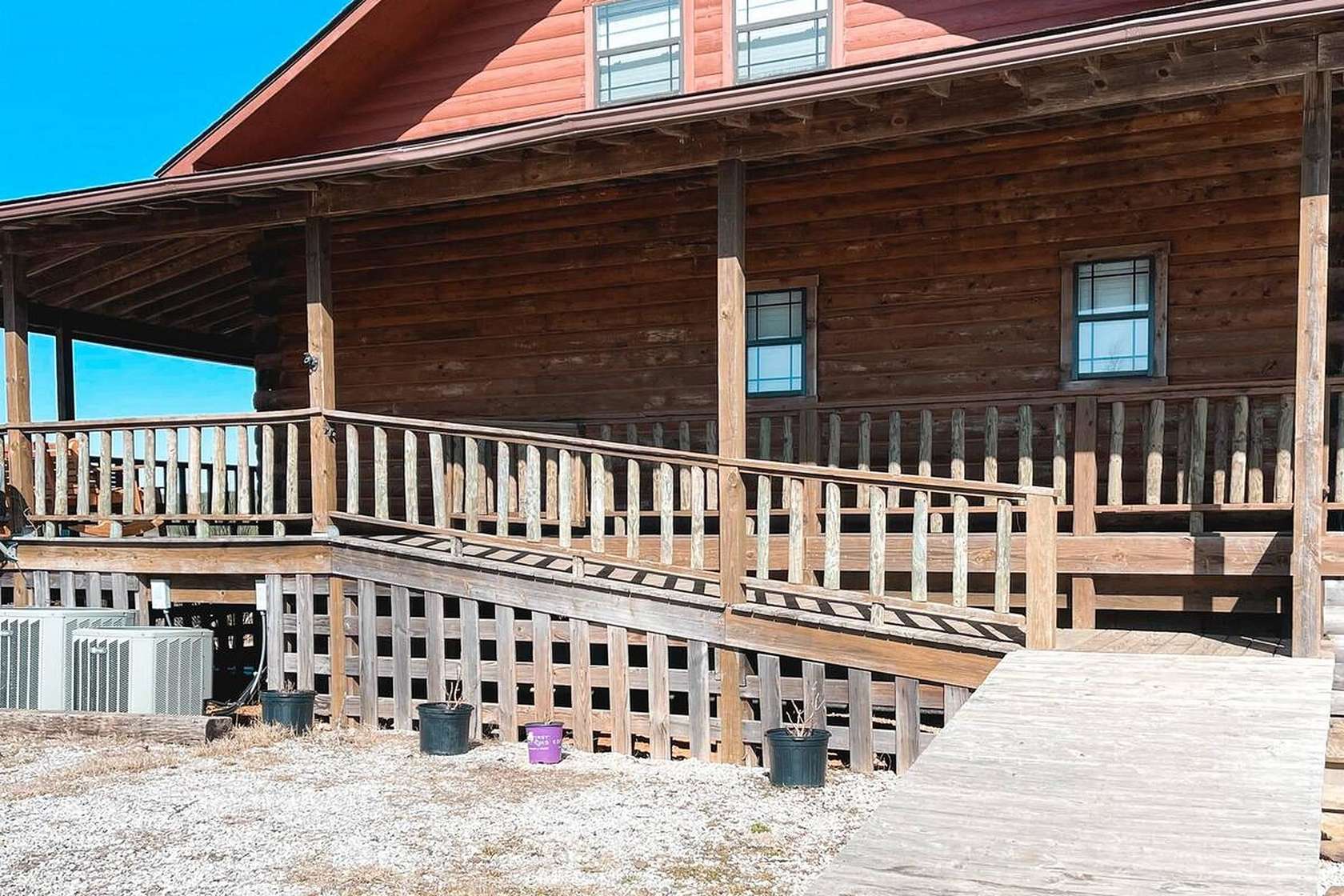 52 Acres of Land with Home for Sale in Mountain View, Arkansas