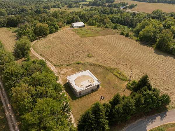 7.5 Acres of Residential Land for Sale in Morrisville, Missouri