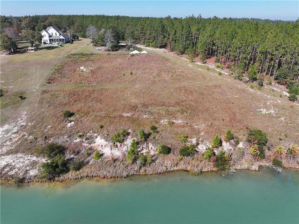 0.75 Acres of Residential Land for Sale in Jesup, Georgia