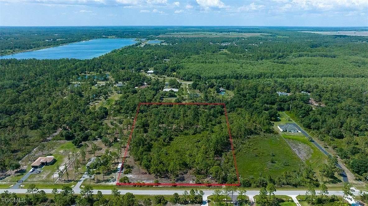 2.5 Acres of Residential Land for Sale in Naples, Florida