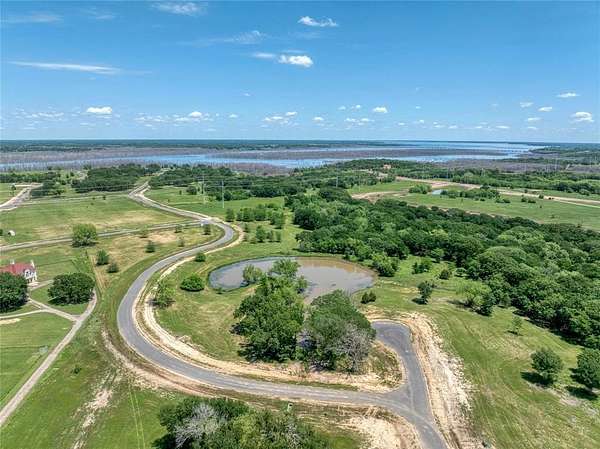 5.18 Acres of Land for Sale in Dodd City, Texas