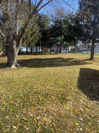 0.15 Acres of Residential Land for Sale in East Dubuque, Illinois