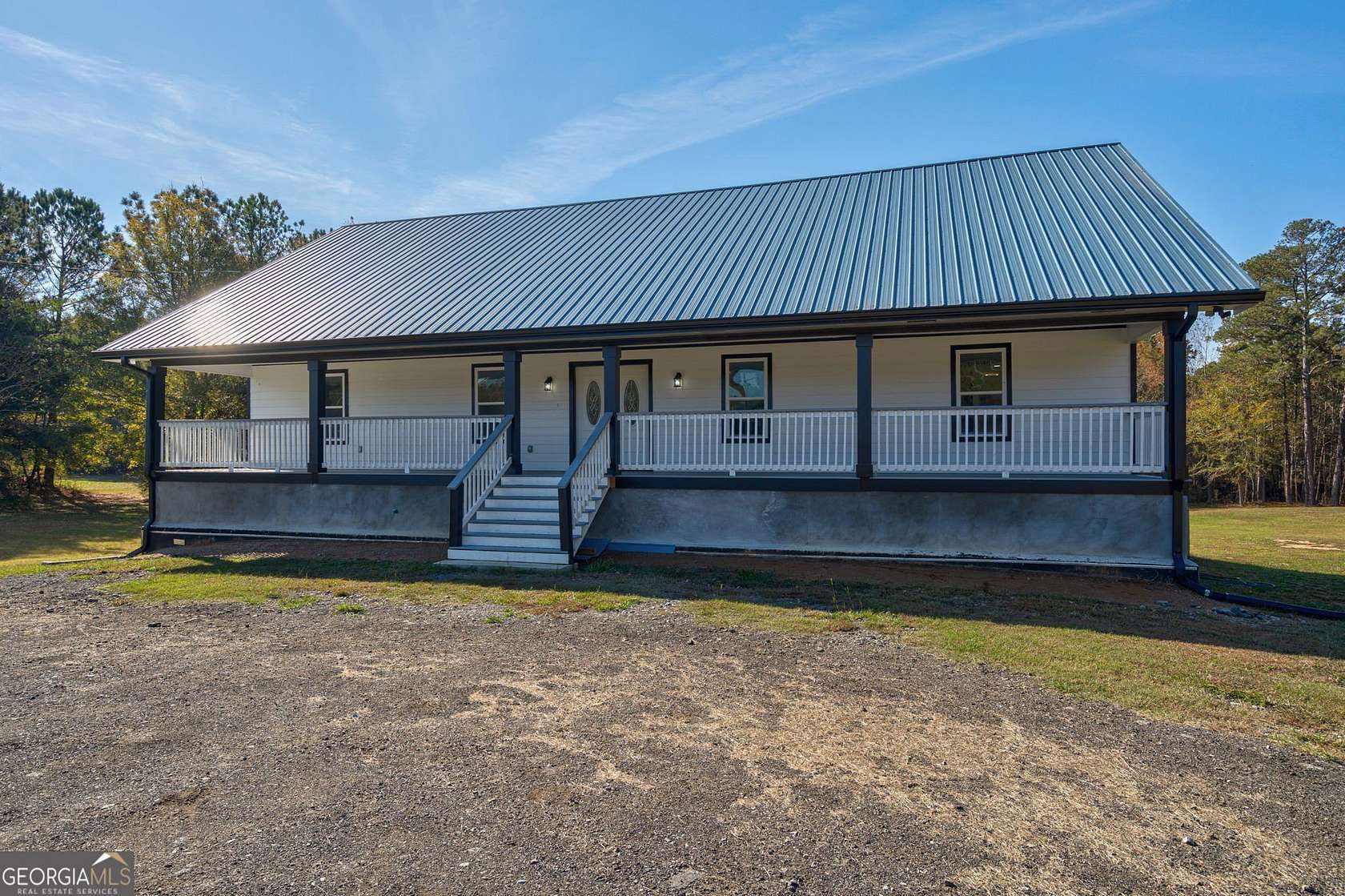 8.8 Acres of Residential Land with Home for Sale in Elberton, Georgia