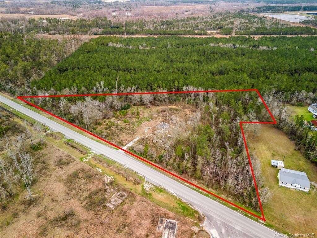 3.3 Acres of Commercial Land for Sale in Westlake, Louisiana