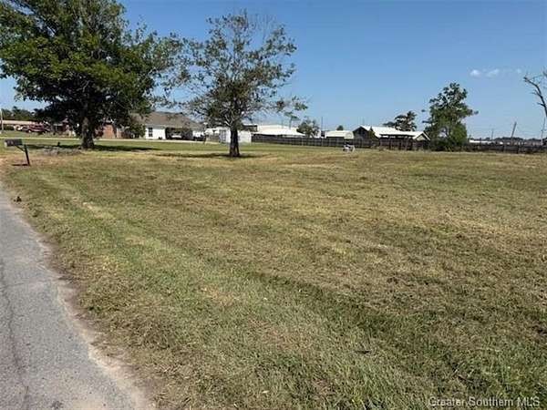 0.95 Acres of Residential Land for Sale in Sulphur, Louisiana
