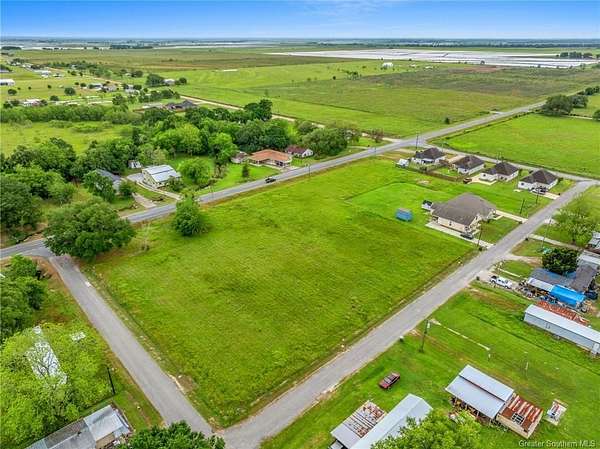 2.5 Acres of Mixed-Use Land for Sale in Welsh, Louisiana