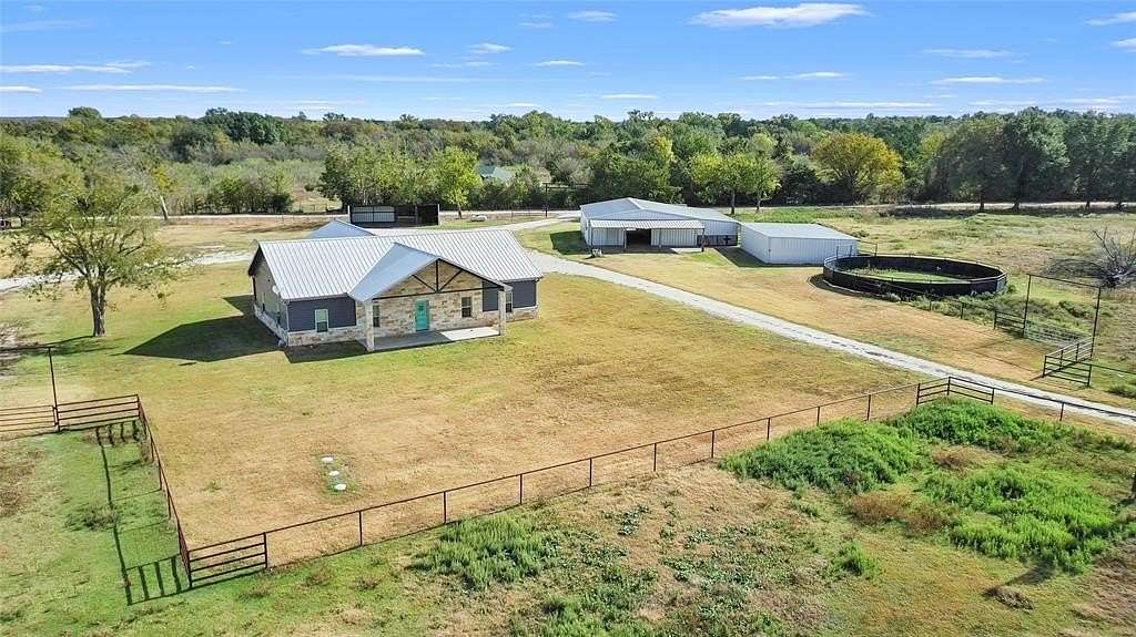 58.8 Acres of Agricultural Land with Home for Sale in Mexia, Texas