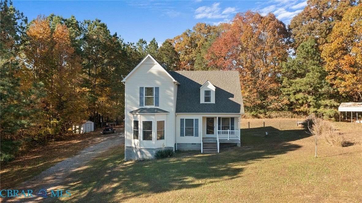 1.7 Acres of Residential Land with Home for Sale in Kilmarnock, Virginia