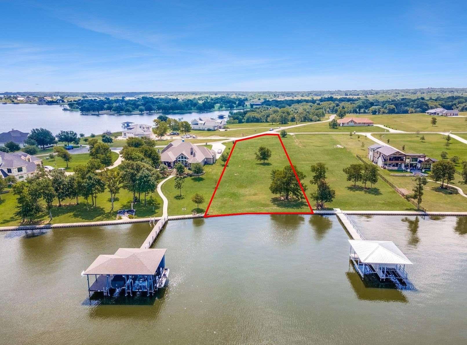 1 Acre of Residential Land for Sale in Streetman, Texas