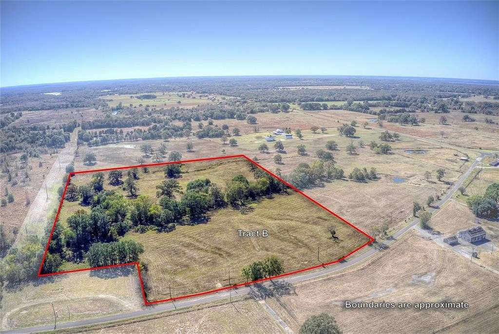 17.6 Acres of Recreational Land & Farm for Sale in Quitman, Texas