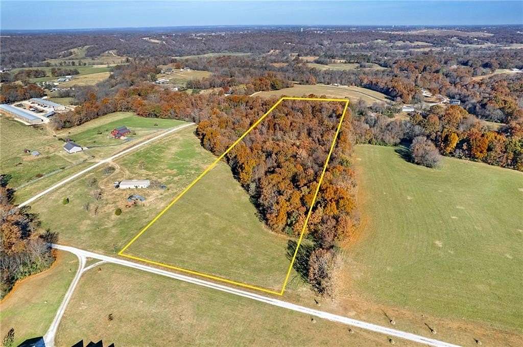 10.3 Acres of Land for Sale in Fayetteville, Arkansas