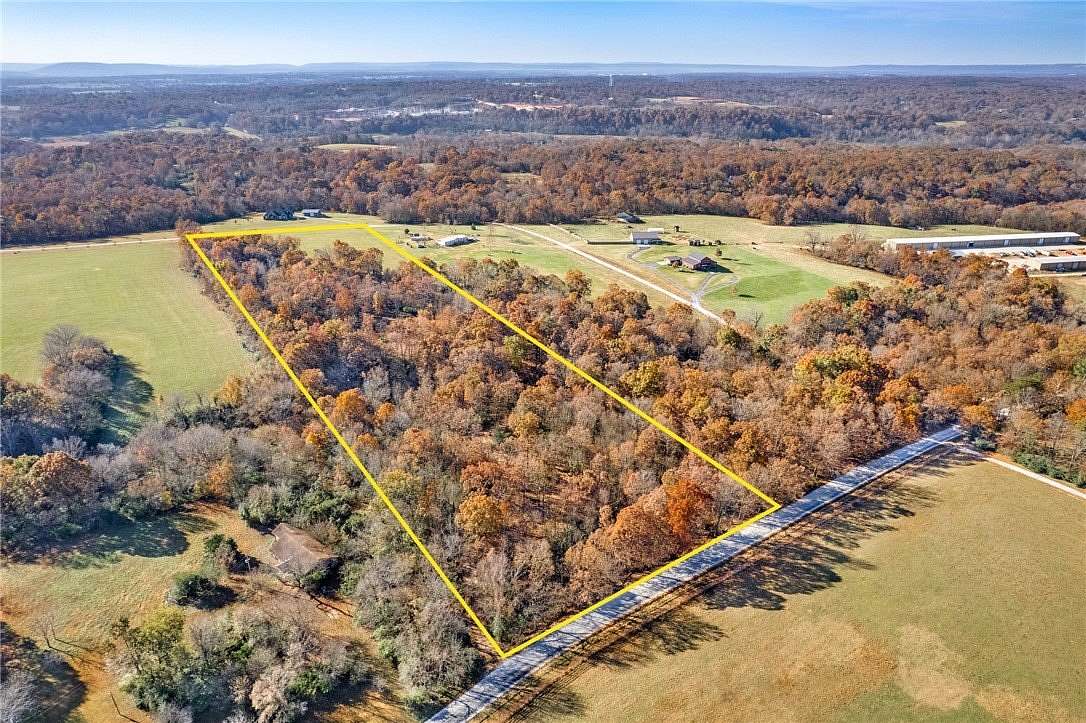10.3 Acres of Land for Sale in Fayetteville, Arkansas