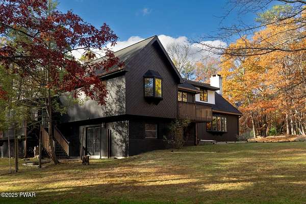 1.57 Acres of Residential Land with Home for Sale in Dingmans Ferry, Pennsylvania