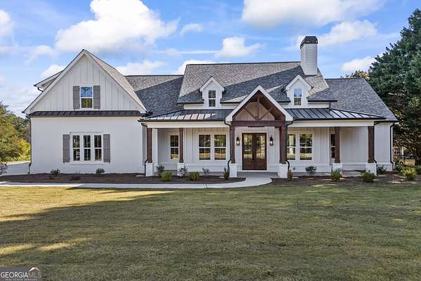 2.52 Acres of Residential Land with Home for Sale in Monroe, Georgia