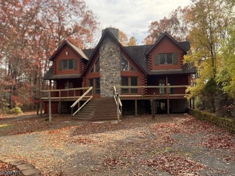 9 Acres of Residential Land with Home for Sale in West Milford Township, New Jersey