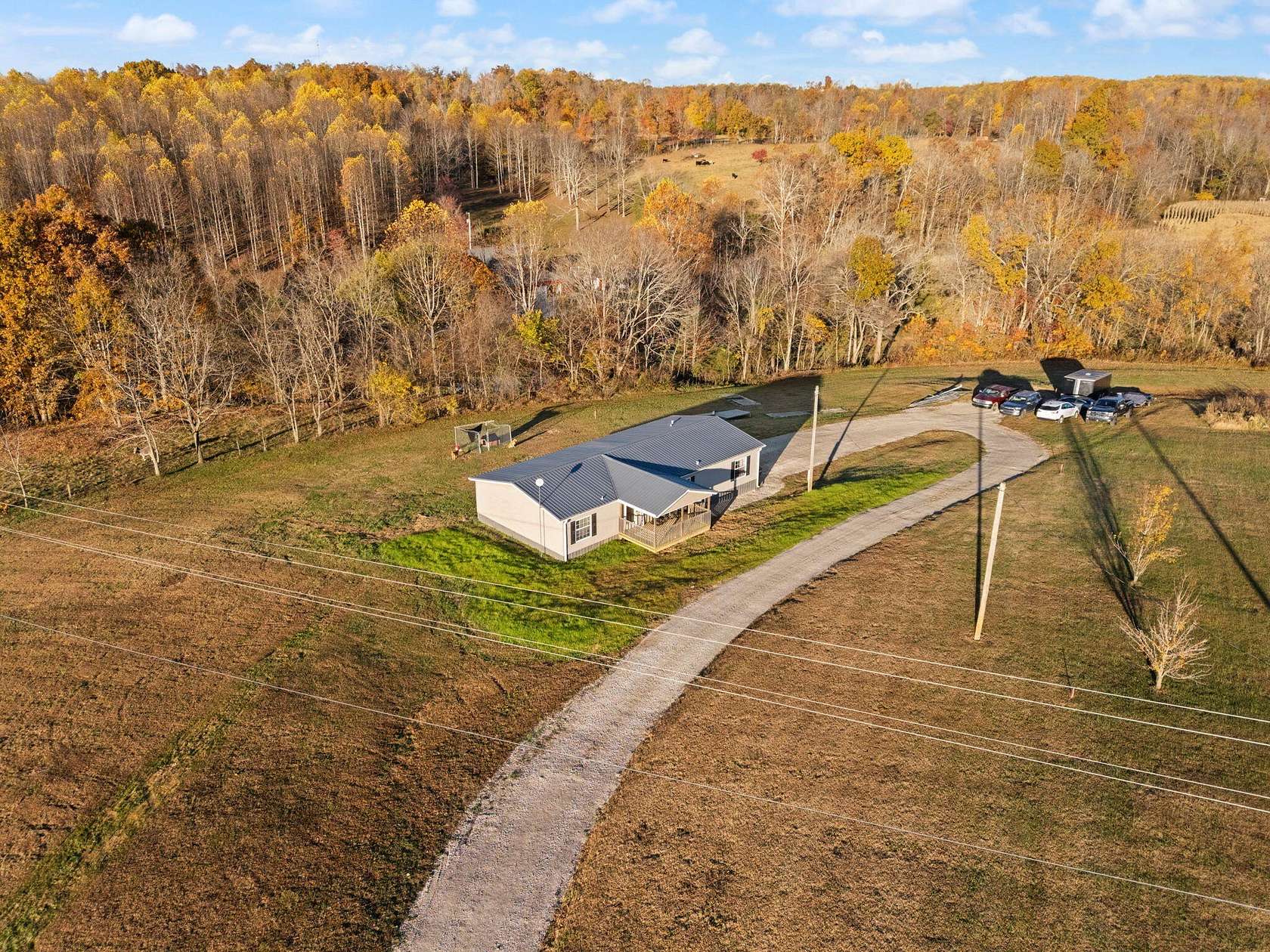 2 Acres of Residential Land with Home for Sale in Waynesburg, Kentucky