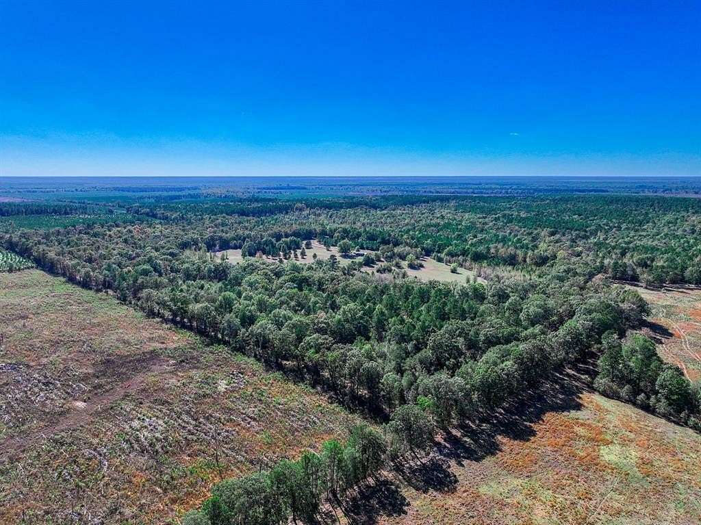 85 Acres of Land for Sale in Bagwell, Texas