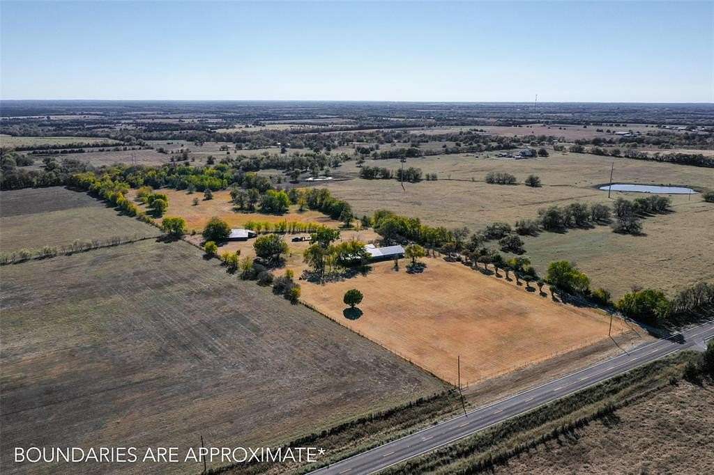 16.5 Acres of Land with Home for Sale in Gober, Texas