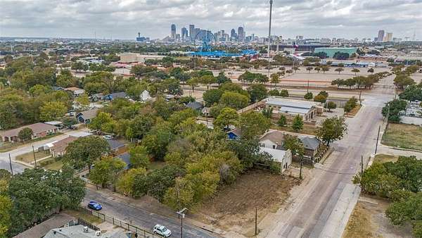 0.18 Acres of Commercial Land for Sale in Dallas, Texas