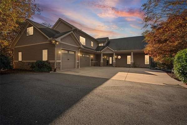 4.28 Acres of Residential Land with Home for Sale in Cartersville, Georgia