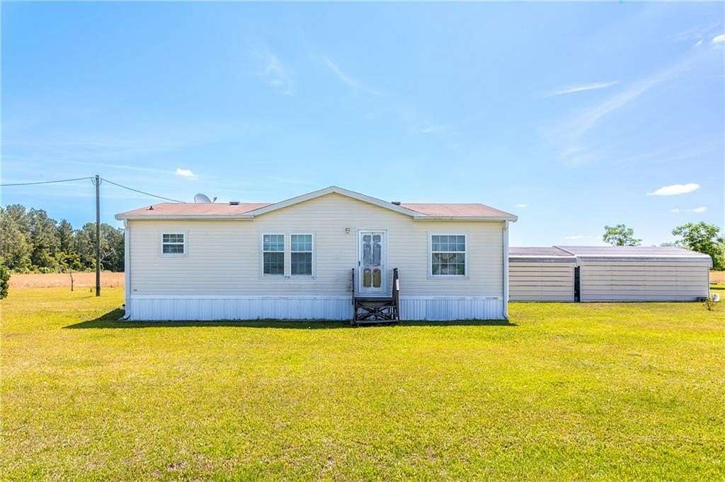 5 Acres of Residential Land with Home for Sale in Waycross, Georgia