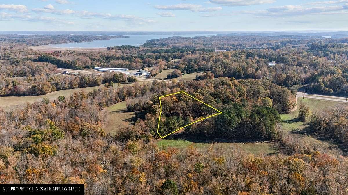 1.36 Acres of Residential Land for Sale in Buchanan, Tennessee