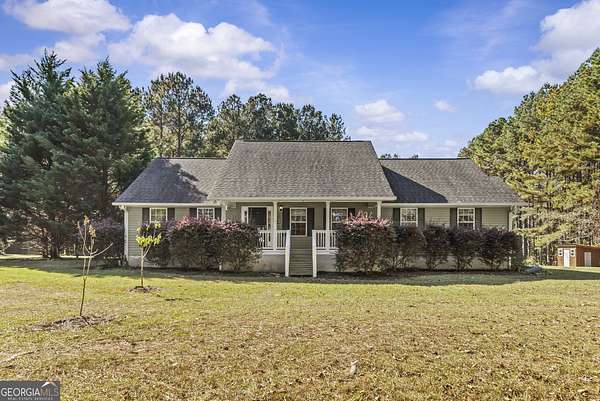 13 Acres of Land with Home for Sale in Eatonton, Georgia