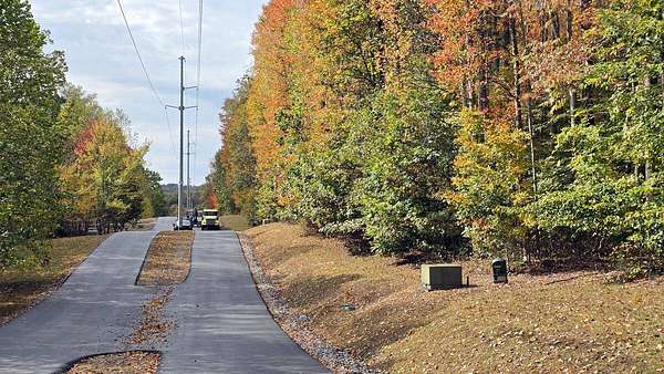 1 Acre of Residential Land for Sale in Fayetteville, West Virginia