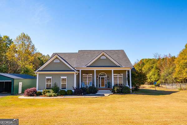 3.85 Acres of Residential Land with Home for Sale in Hampton, Georgia