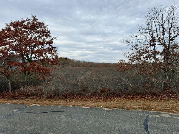 1 Acre of Residential Land for Sale in Edgartown, Massachusetts