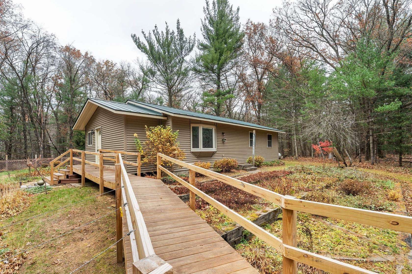 1.82 Acres of Residential Land with Home for Sale in Wisconsin Dells, Wisconsin