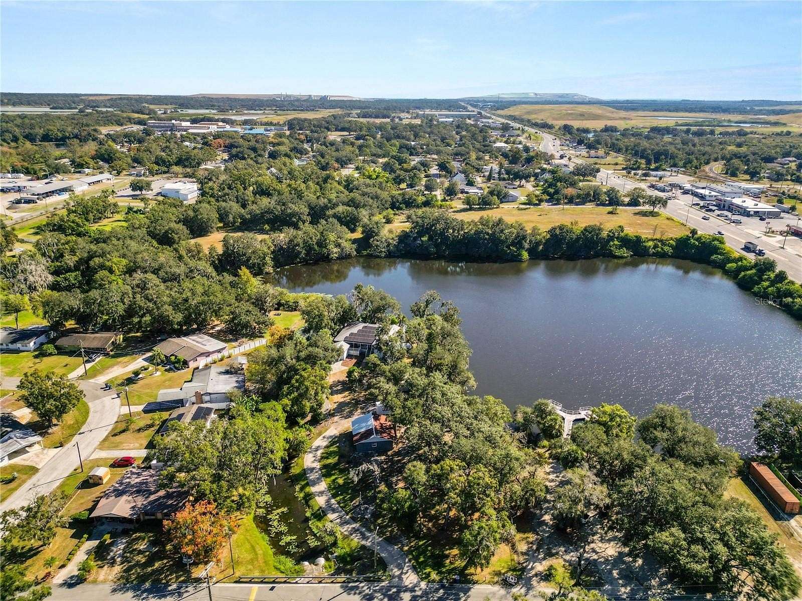7 Acres of Land with Home for Sale in Mulberry, Florida