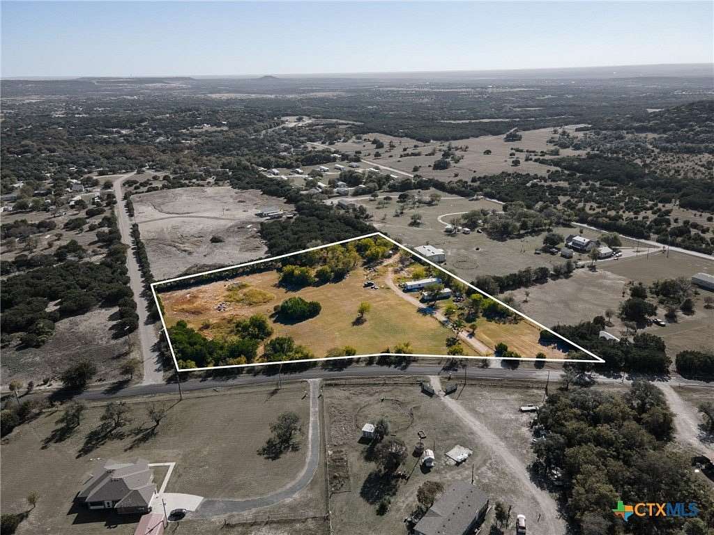5 Acres of Residential Land for Sale in Kempner, Texas