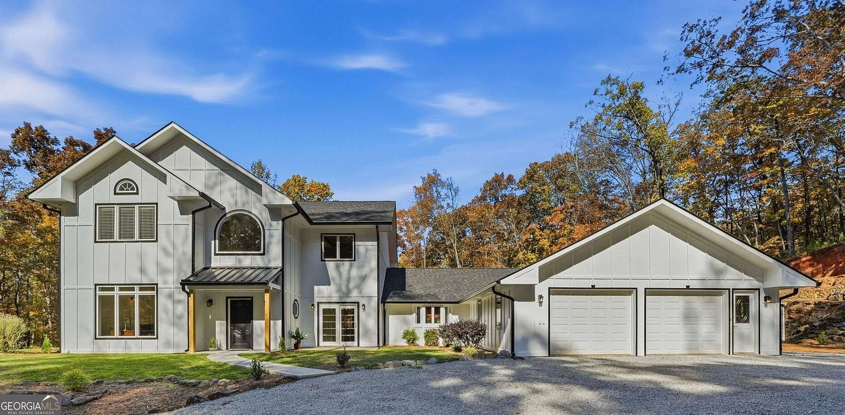 2.44 Acres of Residential Land with Home for Sale in Woodstock, Georgia