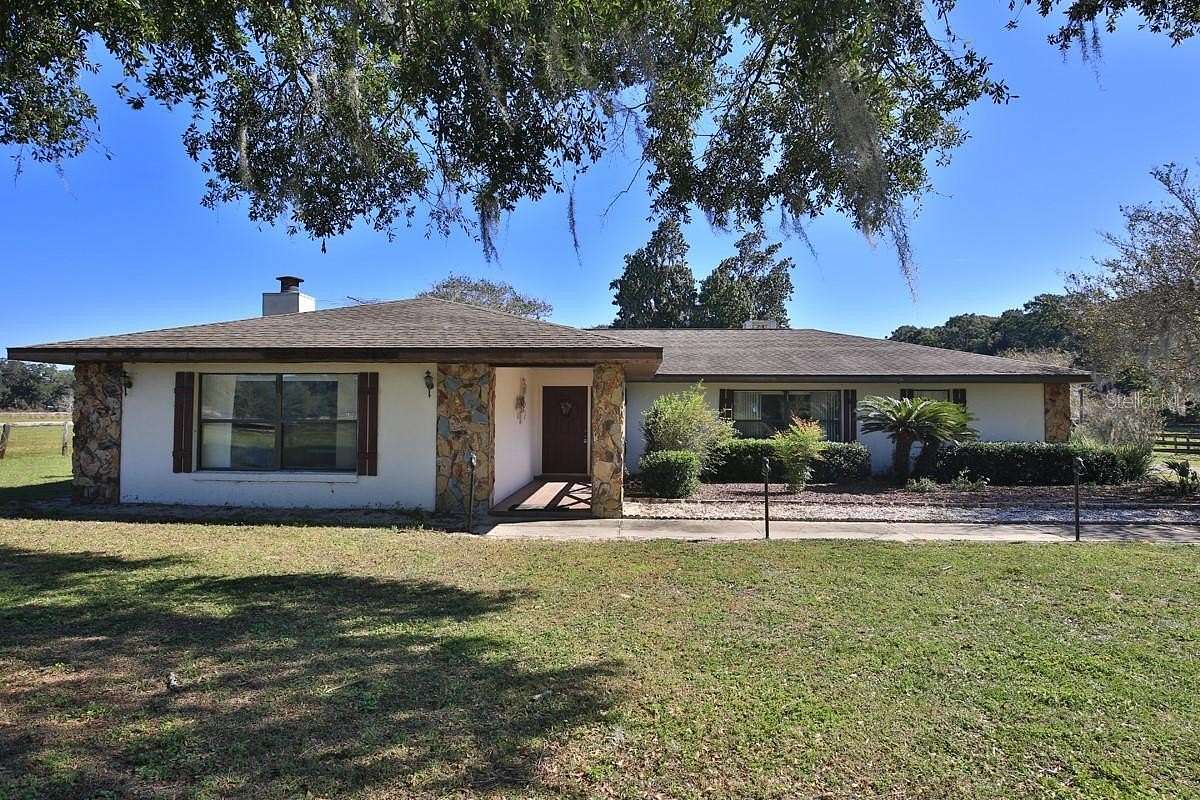 10 Acres of Land with Home for Sale in Ocala, Florida